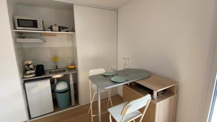 Апартаменти Magnifique Studio Avec Terrasse Et Garage Chens-sur-Leman Екстер'єр фото